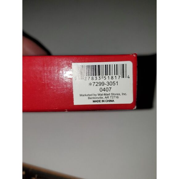 Genuine Crystal Heart Shaped Pin Brooch Recycled Materials Gold Tone Metal - Picture 3 of 10